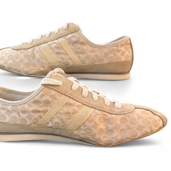 Cream and tan Coach trainers Y2K SIGNATURE COACH SIZE 9.5 women’s. - Picture 1 of 9